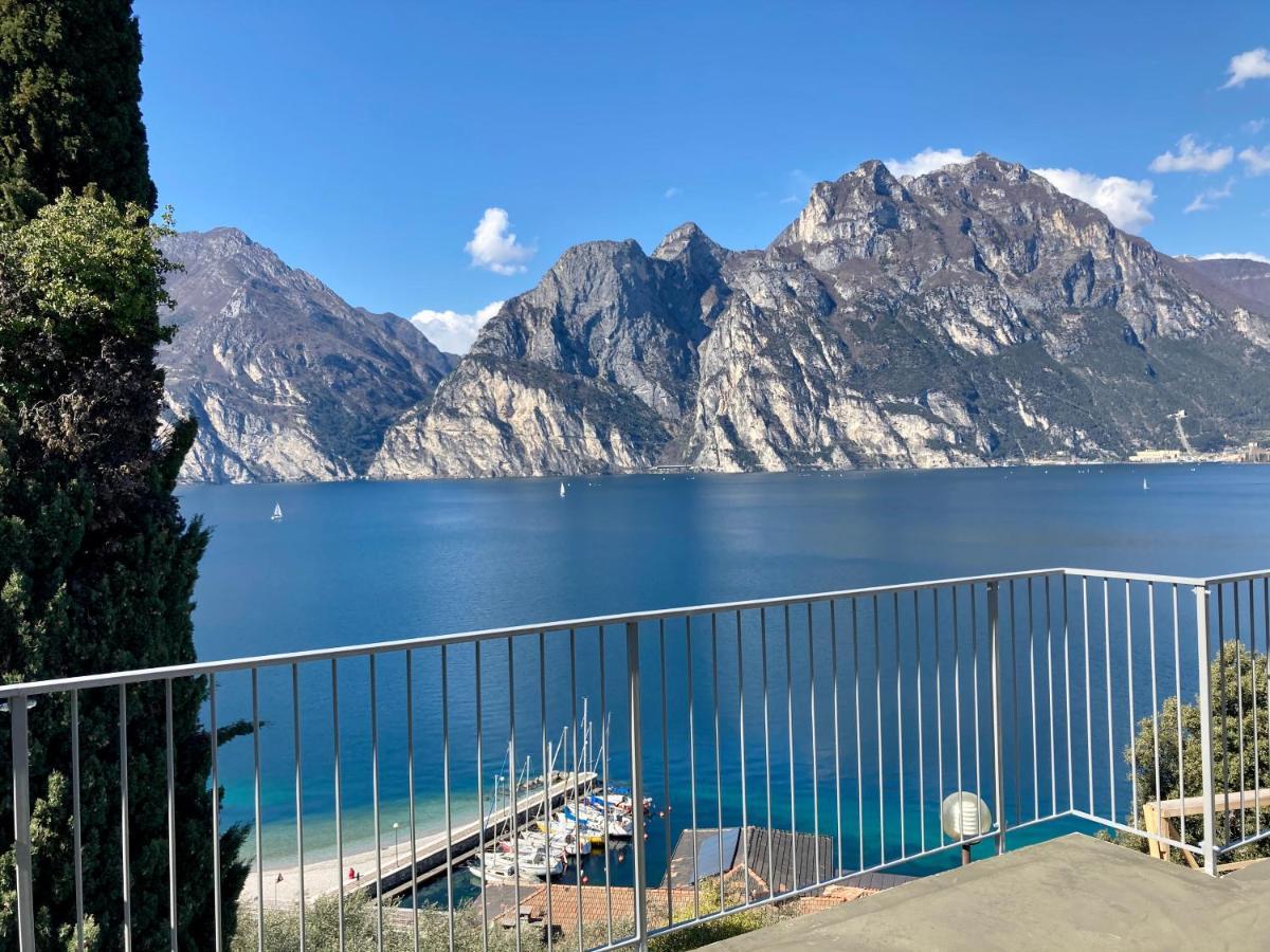 Vistalago Torbole Torbole Sul Garda Exterior photo