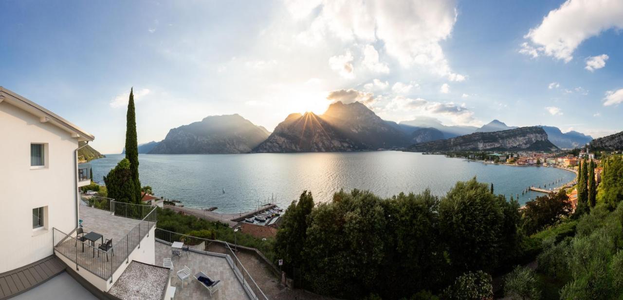 Vistalago Torbole Torbole Sul Garda Exterior photo
