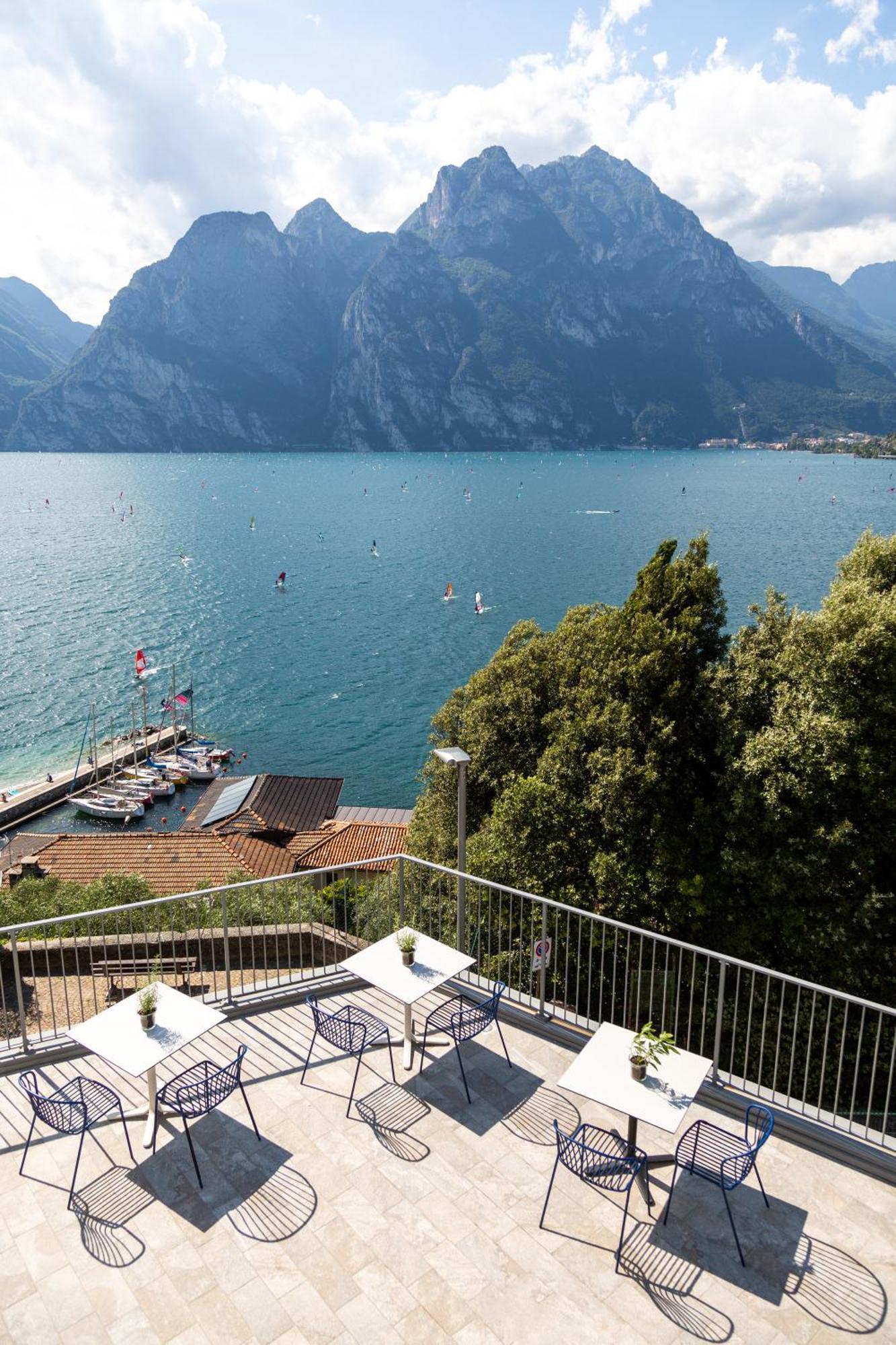Vistalago Torbole Torbole Sul Garda Exterior photo